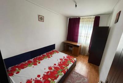 Apartament cu 3 camere decomandat, mobilat în Lăpuș - 5