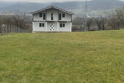 Casă cu 4 camere în Bejan - 4