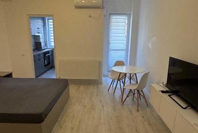 Garsonieră în Roșu - 1