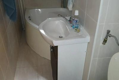 Dau in chirie apartament 2 camere - 3