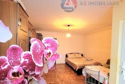 Garsoniera insorita, strada Traian, Brasov - 2