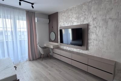 Garsonieră decomandată, mobilată în Tractorul - 12