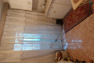 Apartament cu 3 camere decomandat în Balș - 5