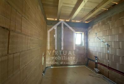 Casă individuală cu 4 camere cu Canalizare în Poplaca - 16