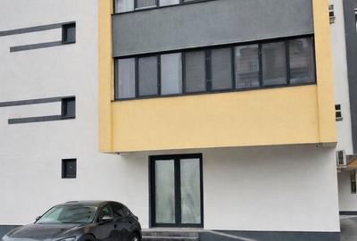 Spațiu comercial, de 104 mp, în Central - 7