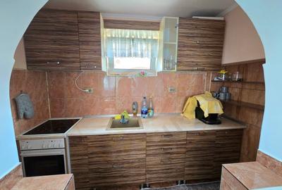 Casă individuală cu 2 camere cu Canalizare în Lazuri - 6