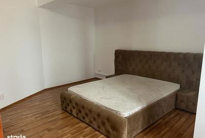 Apartament cu 3 camere în Micro 3 - 12
