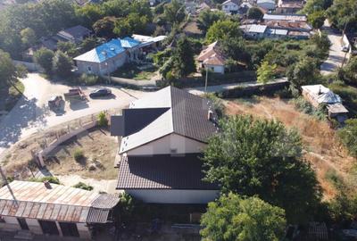 Casă cu 7 camere cu Teren 523 Mp în Central - 16