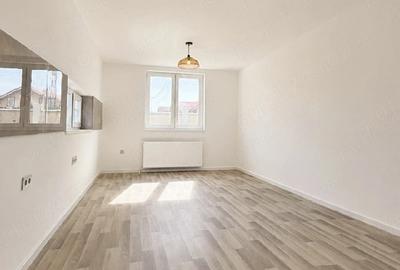 Casă cu 3 camere cu Teren 710 Mp în Central