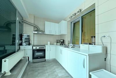 Apartament cu 2 camere decomandat, mobilat în Kamsas - 5