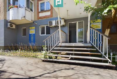 Spațiu comercial, de 65 mp, în Intim - 1