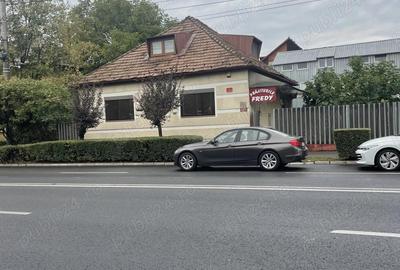 Victoriei 29, vis a vis de Prajiturile Fredy ,garaj de inchiriat, 50 euro luna - 4