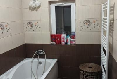 Casa + 1400 mp teren in Targoviste cartier Sarbi - 10