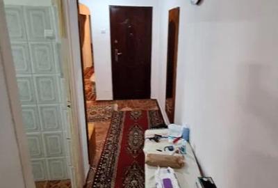Apartament cu 3 camere decomandat în Astra - 4