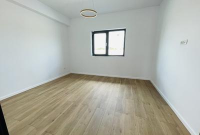 Casă cu 4 camere cu Teren 428 Mp în Domnești - 3