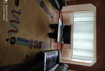 Apartament cu 2 camere decomandat în 22 Decembrie - 1