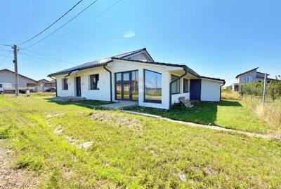 Casa cu 3 camere de vanzare loc. Frumuseni, jud. Arad - 2