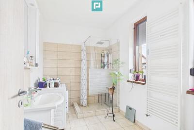 Casă cu 4 camere cu Teren 328 Mp în Moșnița Veche - 2