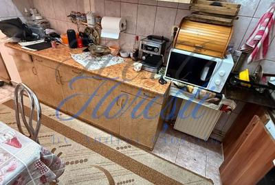 Casă cu 5 camere cu Teren 3000 Mp în Dâmbul Rotund - 2