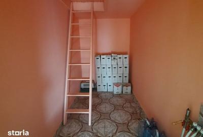 Casă cu 5 camere cu Teren 1280 Mp în Central - 18