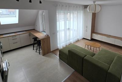 Apartament cu 3 camere decomandat în Tractorul - 2