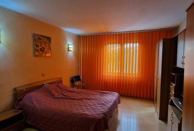 Vanzare Casa 6 camere, zona Viilor-Parcul Carol - 4
