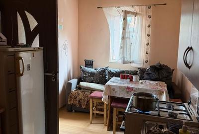 Casă cu 2 camere în Petros - 1