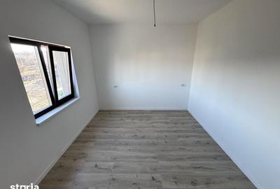 Casă cu 3 camere cu Teren 150 Mp în Bucium - 7
