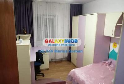 Apartament cu 4 camere decomandat în Micro 3 - 4