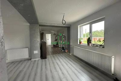 Casă cu Teren 2000 Mp în Români - 17