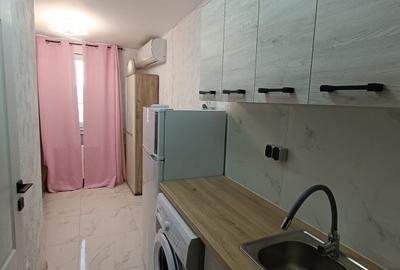 Camera camin, cu baie in interior, renovata, mobilata si utilata complet. - 3