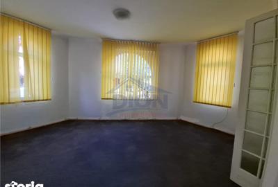 Casă cu 4 camere cu Canalizare în Iancului - 3