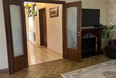 Apartament cu 4 camere decomandat, mobilat în Dămăroaia - 11