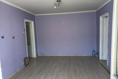 Apartament cu 2 camere semidecomandat în Narcisa - 3