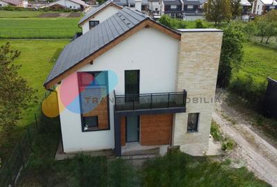 Casă individuală cu 4 camere cu Canalizare în Gilău - 3