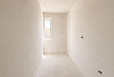 Duplex cu 3 camere cu Canalizare în Giroc - 8