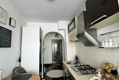 Apartament cu 2 camere semidecomandat în Calea București - 1