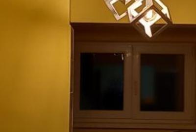 Apartament cu 4 camere decomandat în P-ța Victoriei - 2