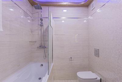 Apartament cu 4 camere decomandat, mobilat în Tractorul - 10