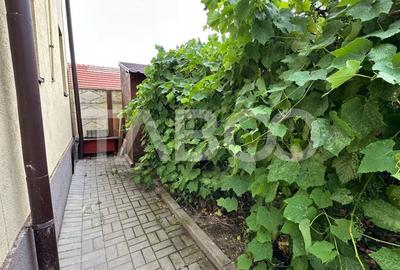 Casa individuala 8 camere curte libera 300mp zona Calea Poplacii Sibiu - 10