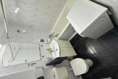 Apartament cu 2 camere semidecomandat în Berceni - 1