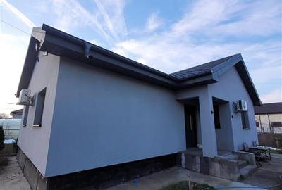 Casă individuală cu 3 camere cu Teren 521 Mp în Poiana - 1