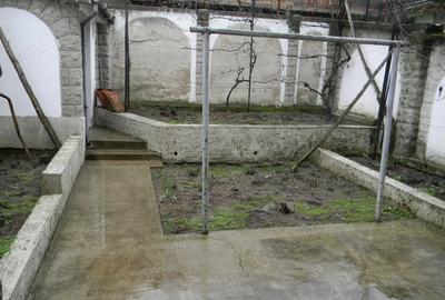 Casa de vanzare singur in curte zona centrala Oradea - 14