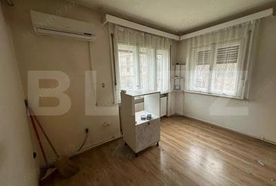 Casă cu 7 camere cu Teren 278 Mp în Central - 5