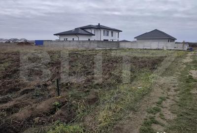 Teren de 753 mp, în Nufărul - 3