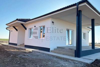 Casa cu 4 camere de vanzare in Santandrei - 1