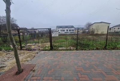 Teren stradal, deschidere 15m, fara constructii, langa Lidl - Str. Bratarii - 6