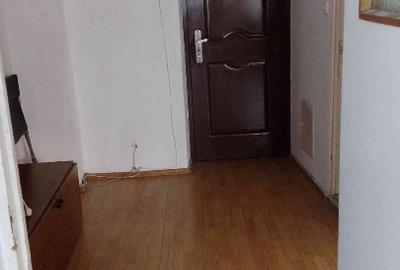 Garsonieră decomandată în Mihai Bravu - 9