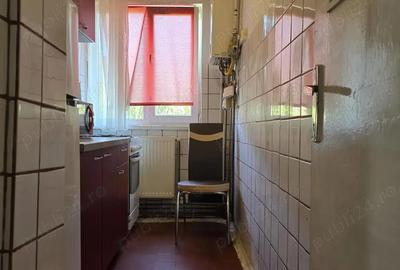 Apartament 3 camere etaj 3 Circumvalatiunii B-ul Cetatii centrala proprie