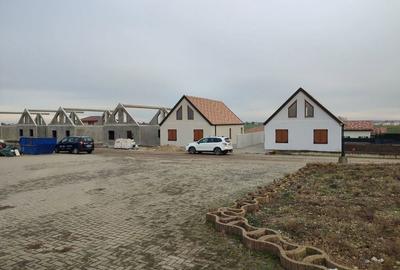 Casă cu 5 camere cu Teren 500 Mp în Sânandrei - 13